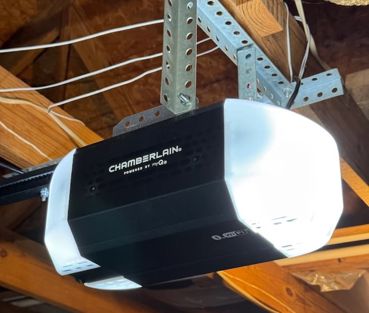 Garage Door Opener Not Working? 7 Things to Check Before Calling